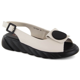 Mukavat nahkasandaalit Artiker W HBH74B alustalla, beige