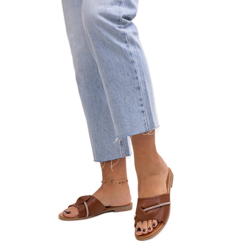 Amari-zirkoneilla koristeltu olkahihna ruskea