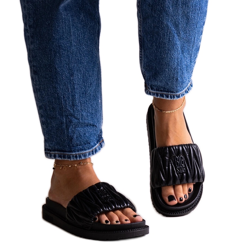 Mustat läpät röyhelöillä Big Star NN274A745