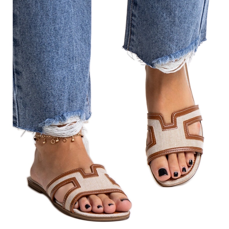 Ruskeat klassiset Baya varvastossut beige