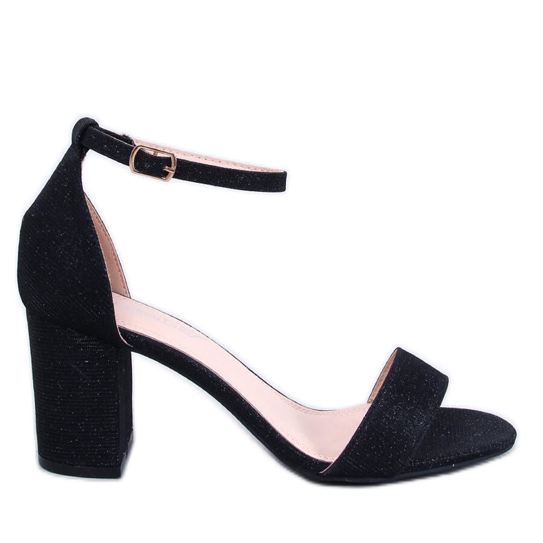 Irisoivat Yanas Mustat korkeakorkoiset sandaalit