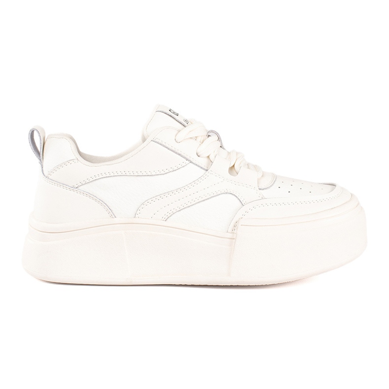 Valkoiset naisten urheilukengät korkealla pohjalla valkoinen