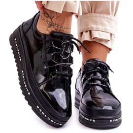 S.Barski Mustat Chantalin kiiltonahkaiset tennarit