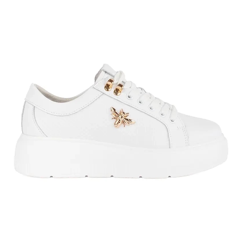 Valkoiset nahkaiset lenkkarit valkoinen