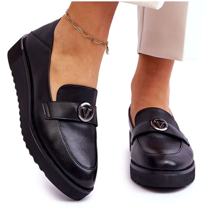 Naisten Vinceza-nahkaiset mokasiinit, joissa matala kiila, musta