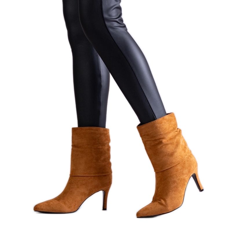 Ruskeat Bileis korkeakorkoiset nilkkurit beige