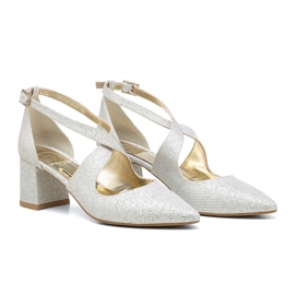 BUTDAM Matalakorkoiset hääkengät hopeisella kimalteleva Alba olkaimet hopea