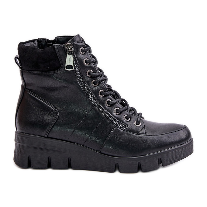 Kevyet, eristetyt naisten nilkkurit alustalla ja kiilalla, musta Savindria