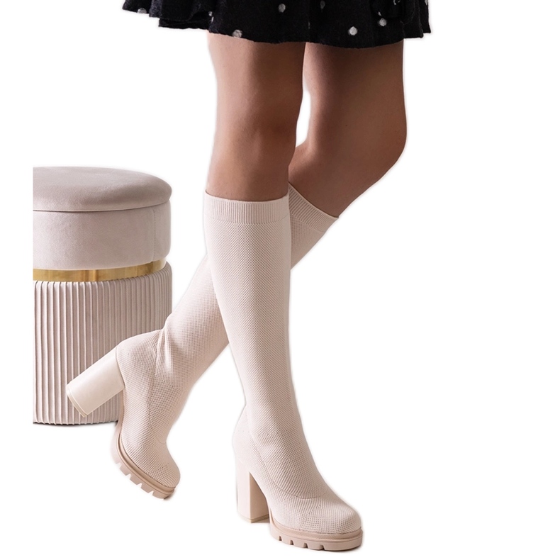 Beige Saria korkokengät slip-on saappaat