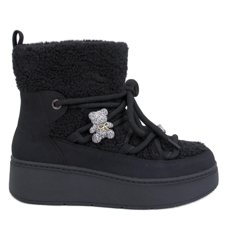 Remati Mustat lumisaappaat, joissa leikkaus