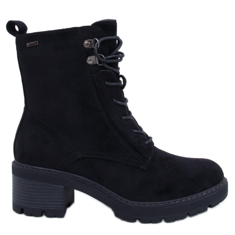 Mukavat korkeakorkoiset saappaat Mustat