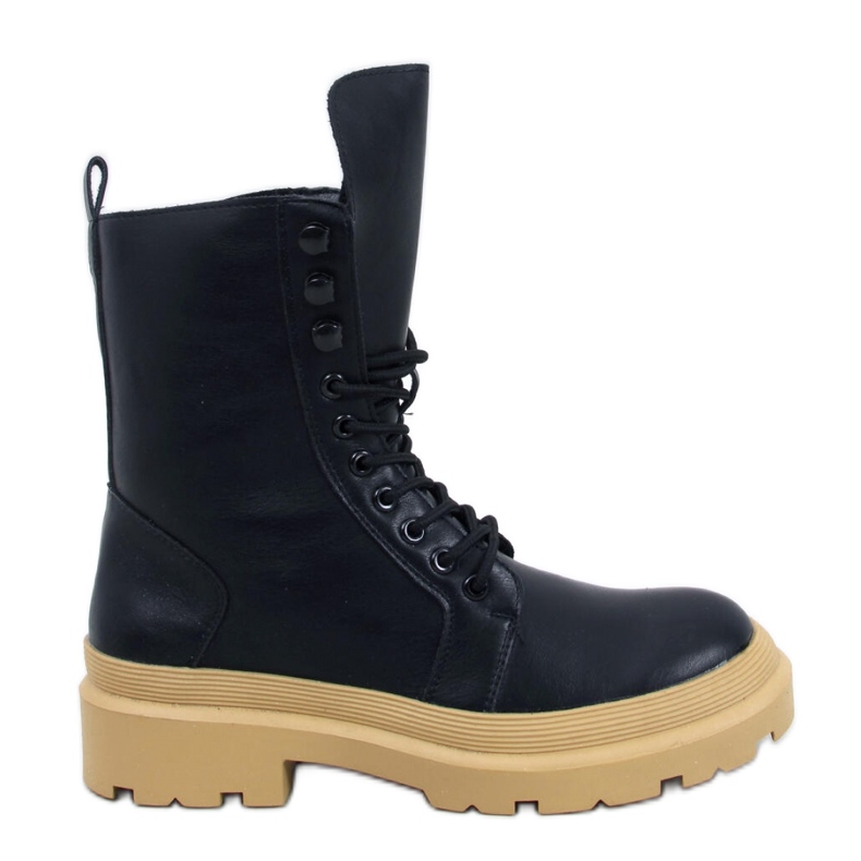 Nauhat nilkkurit suojalla musta