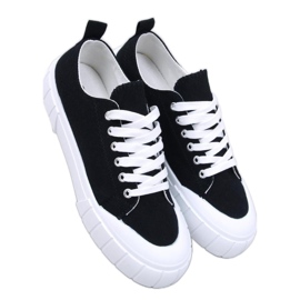 Consen Mustat naisten tennarit - Inello