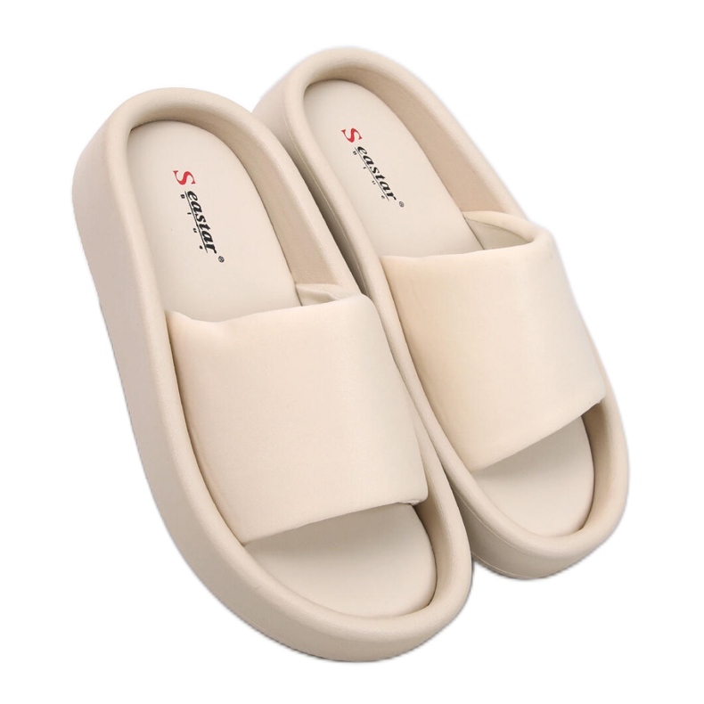 Fontes Beige pehmeä naisten sandaali - Inello