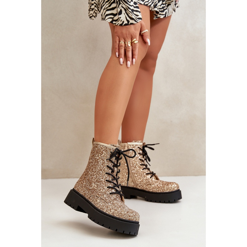 Step in style Workers-malli Liatheine HB-272 Gold - Astu tyyliin keltainen