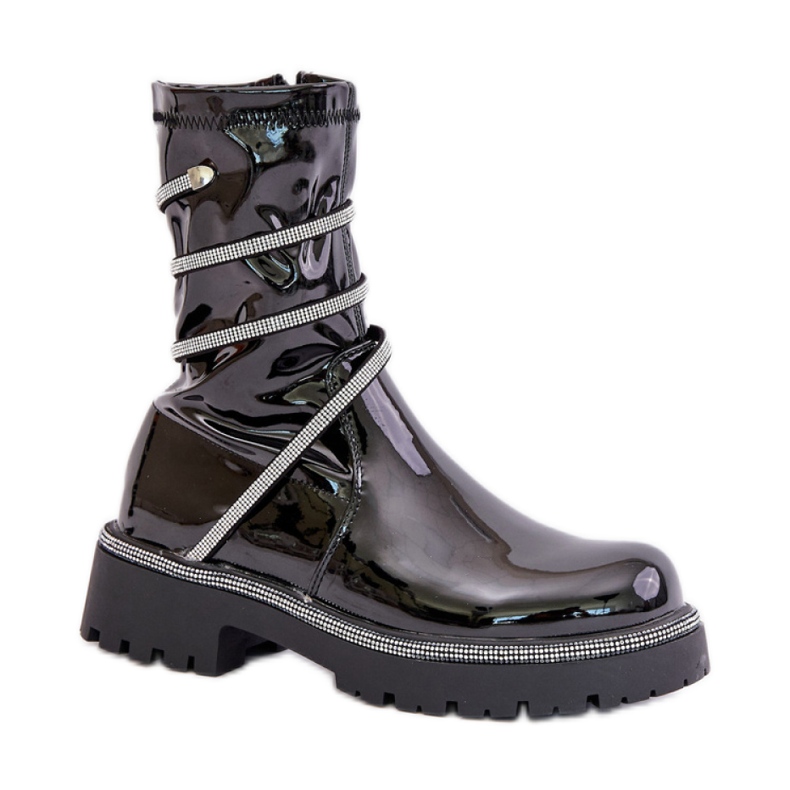 Mustat patentoidut naisten nilkkurit