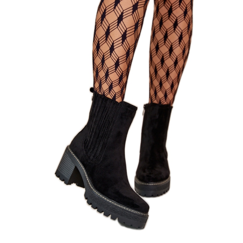 Naisten mustat korkeakorkoiset nilkkurit