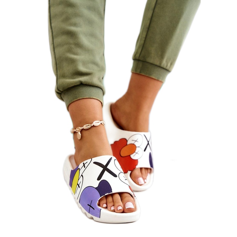 Naisten varvastossut, joissa valkoinen printti