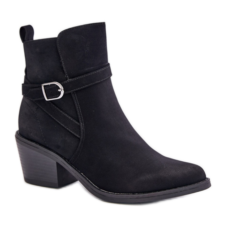 Mustat korkeakorkoiset cowboysaappaat