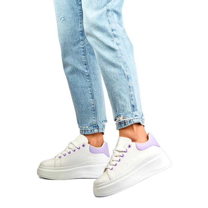 Naisten urheilukengät LL23171PU valkoinen