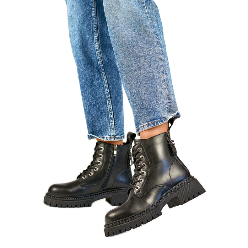 Naisten turkisvuoratut saappaat GD-TL57B, musta