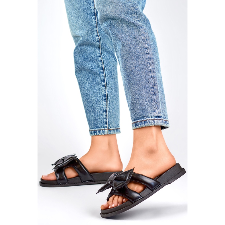 Sandaalivarvastossut Malli M1806B Musta - PRIMO