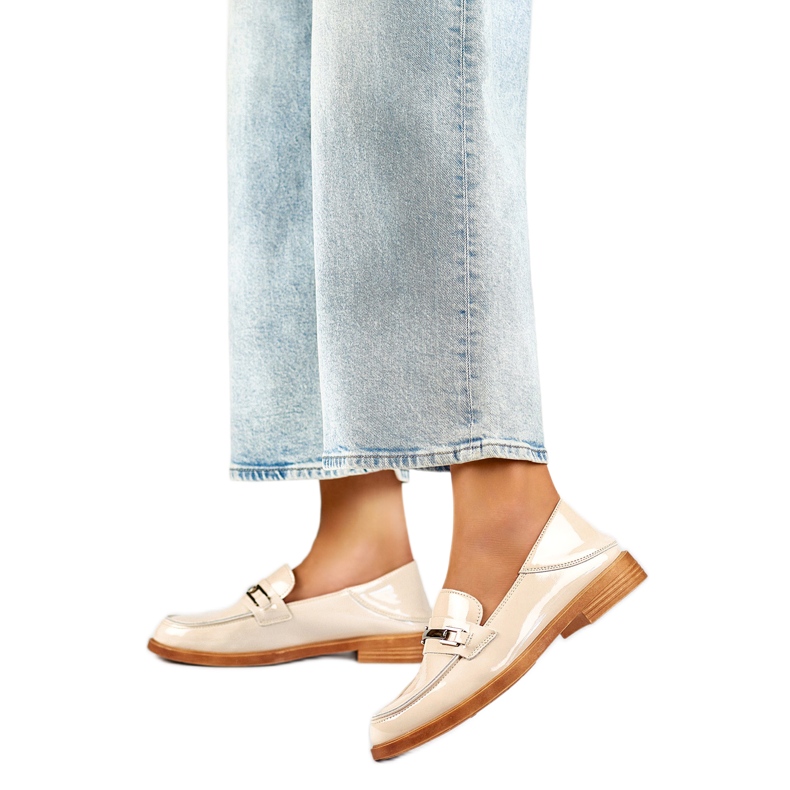 Naisten kengät koristeella 24-58233BE beige