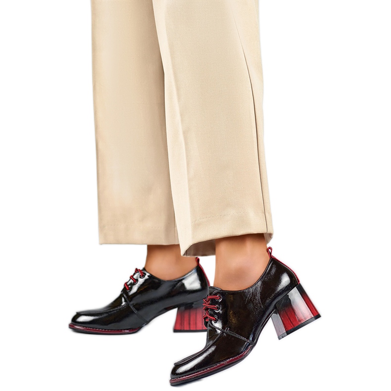 Naisten kengät GD-FL439-B Kiiltonahka musta