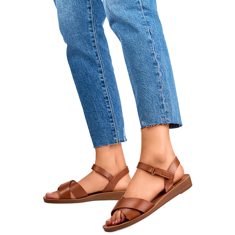 Naisten sandaalit PS10TA ruskea