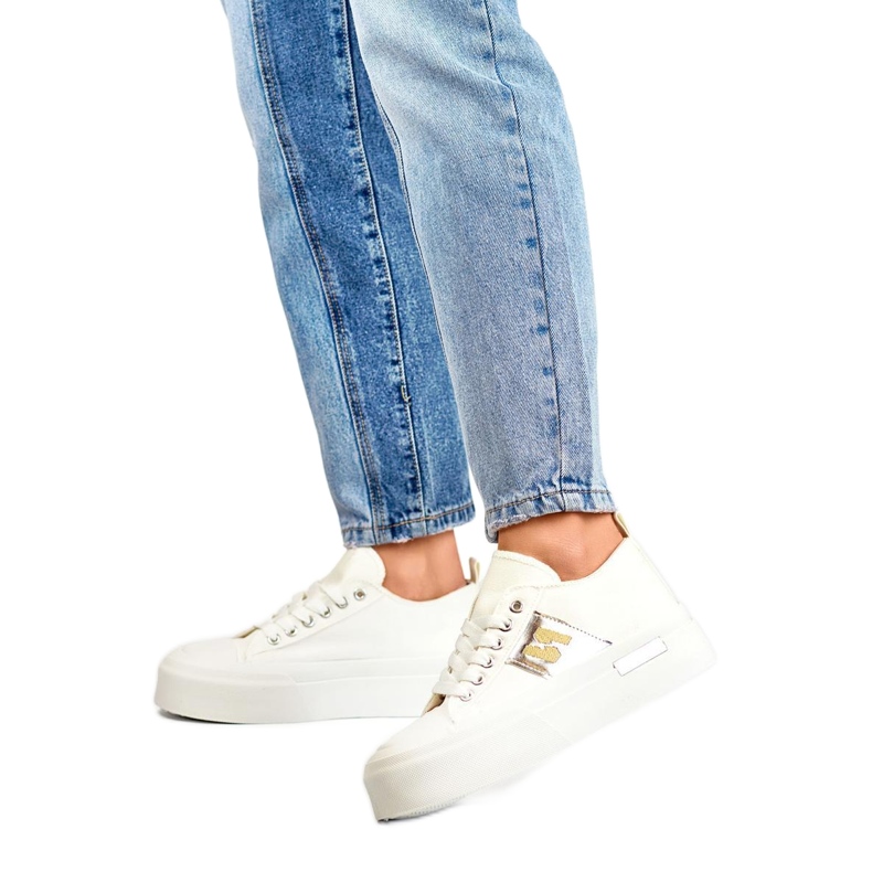 Naisten tennarit alustalla LY100W valkoinen