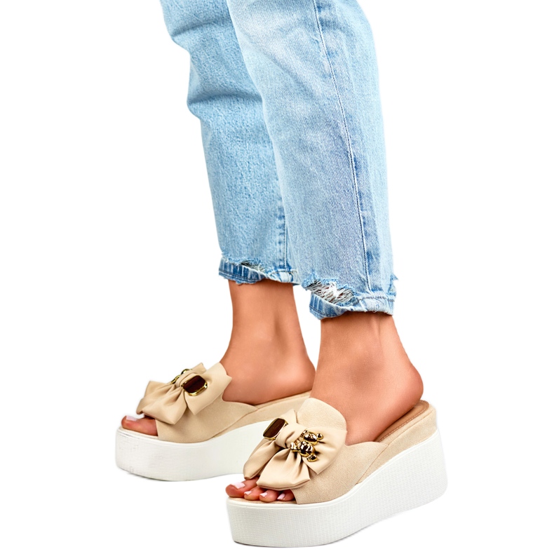 Sandaalivarvastossut Malli 8082BE Beige