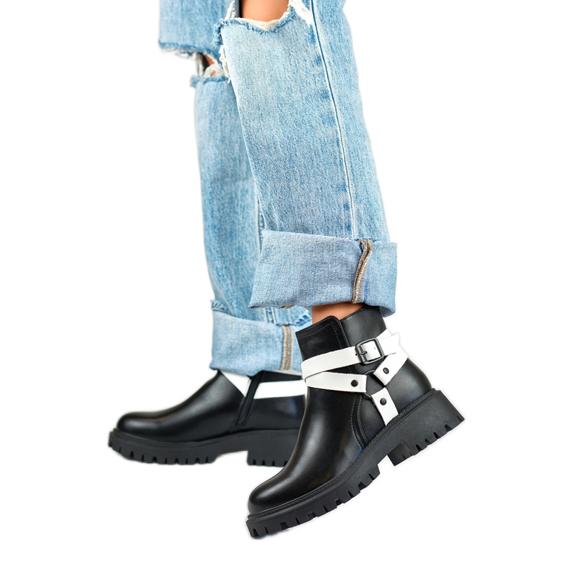 Naisten eristetyt saappaat 250043BW-PU musta