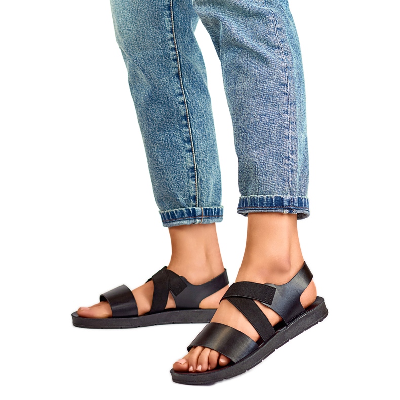 Naisten sandaalit LEI527B musta