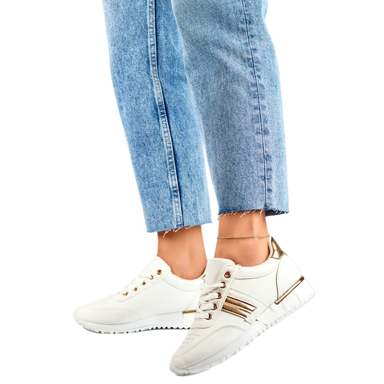 Urheilukengät Malli YY53GO valkoinen