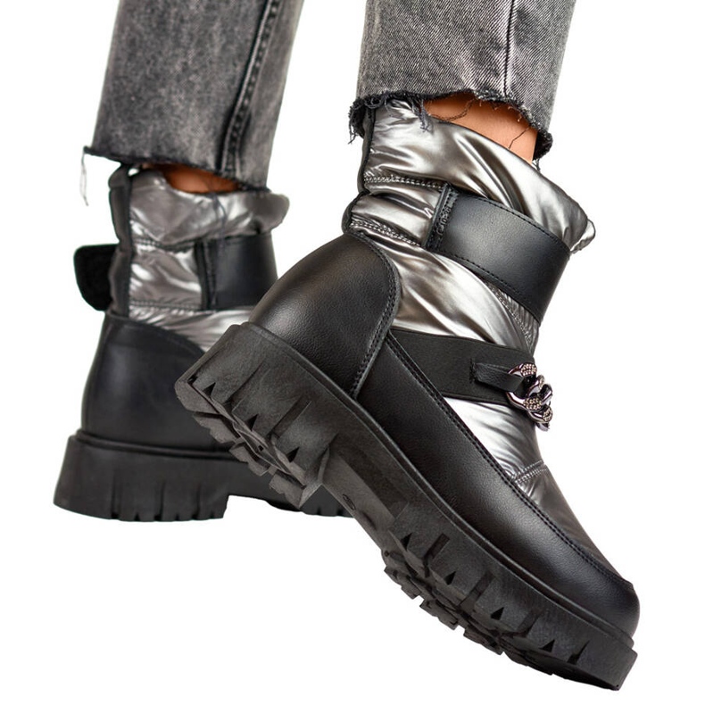 Naisten lumikengät ketjulla ja tarranauhalla, metallihopea JH-5SI