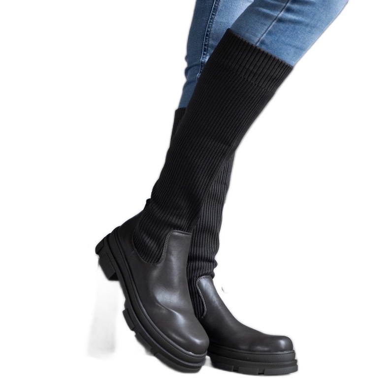 Vihreät slip-on saappaat, joissa joustava päällinen massiivisessa Elthea-pohjassa