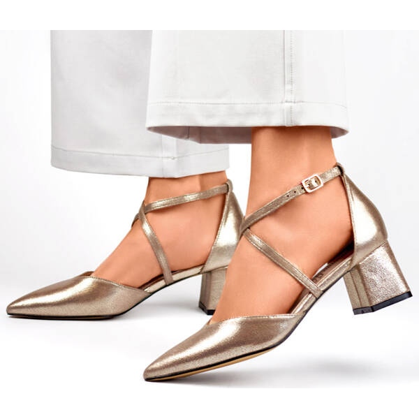 Naisten hopeanhohtoiset pumput GD-FL1150T