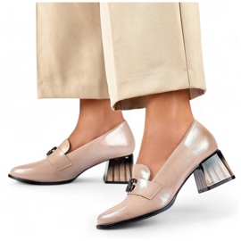 Naisten elegantit kiiltonahkakengät korkealla korolla, beige GD-FL479-D.BE