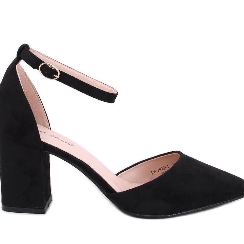 Mustat korkokengät nilkkakiinnityksellä