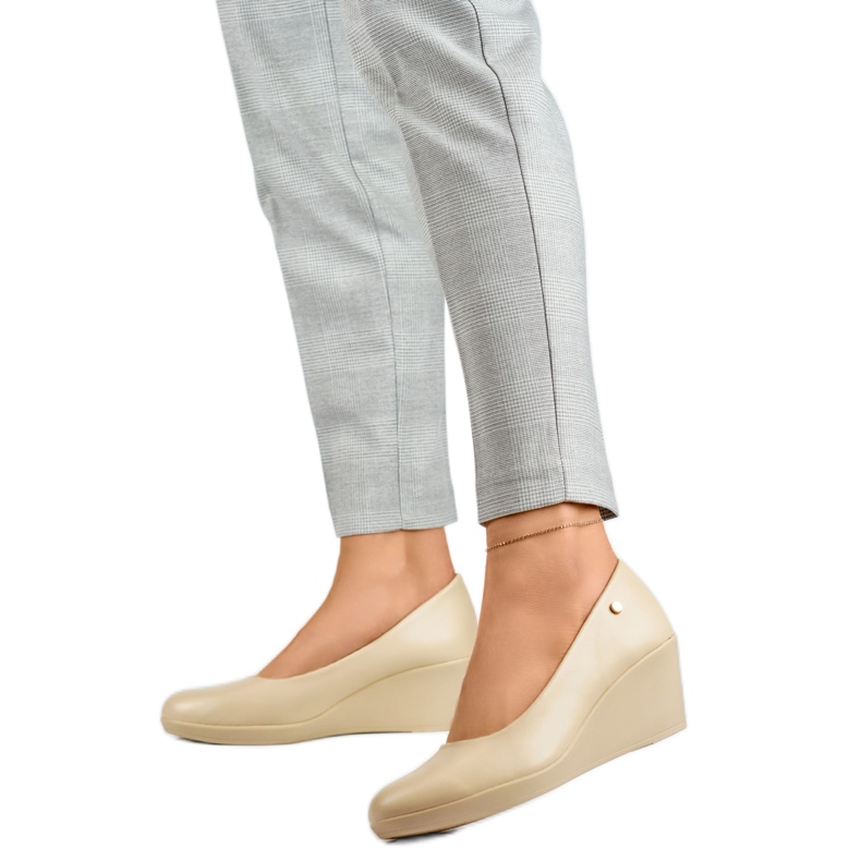 Pumput Malli ZS992-2BE Beige - PRIMO