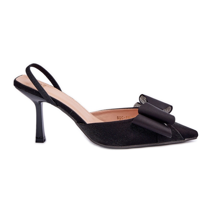 Mustat kangaskorkokengät, joissa rusetti