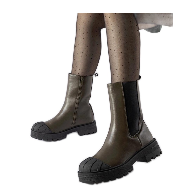 Porcigatone - Solean tummanvihreät eristetyt Chelsea-saappaat