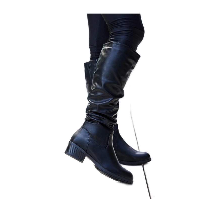 Mustat ryppyiset Angelico-saappaat - Solea