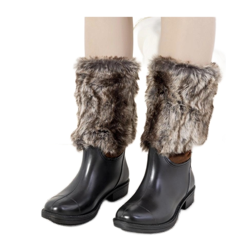 Corralesin mustat turkissaappaat - Solea