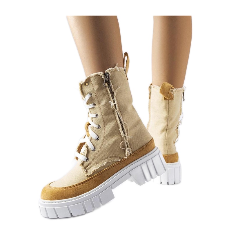 Crispiero - Solean beige-eristetyt saappaat