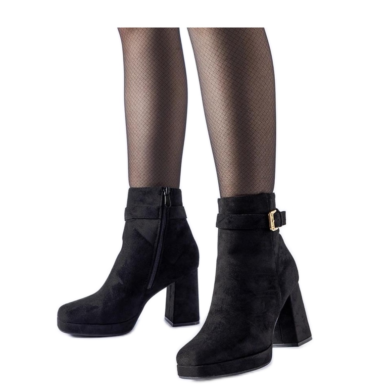 Mustat eristetyt klassiset nilkkurit Caio - Solea mokkaa