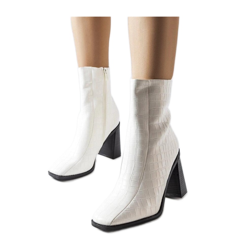 Valkoiset nilkkurit krokotiilinahkajäljitelmällä Belluci - Solea valkoinen