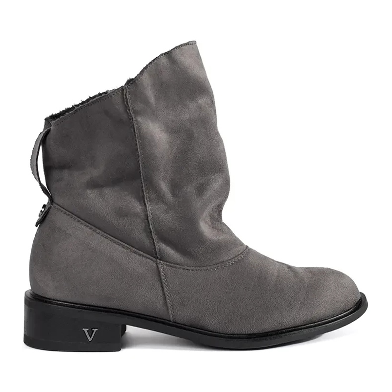 Shelvt Harmaat nilkkurit, joissa röyhelöpäällinen