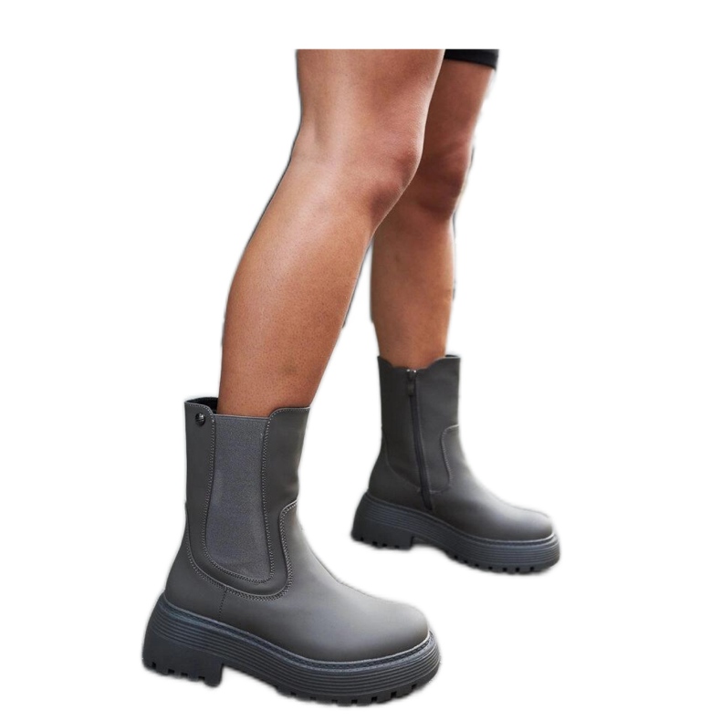 Vihreät eristetyt alustasaappaat