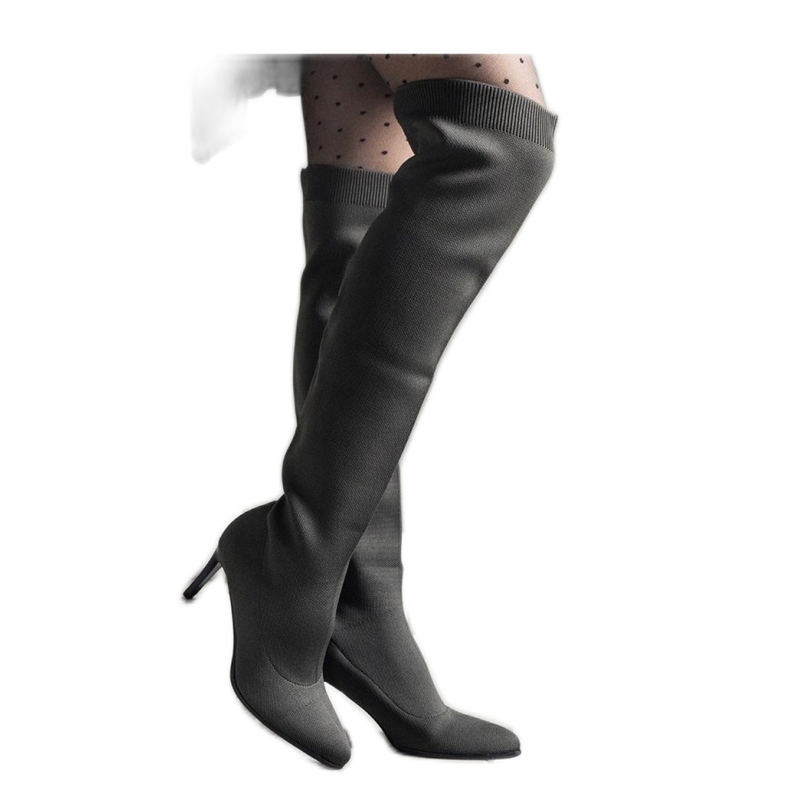 Vihreät korkokengät, joissa joustava päällinen